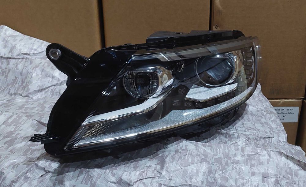 решітка радіатора VW CC 2015 2016 2017 Фольцваген ЦЦ