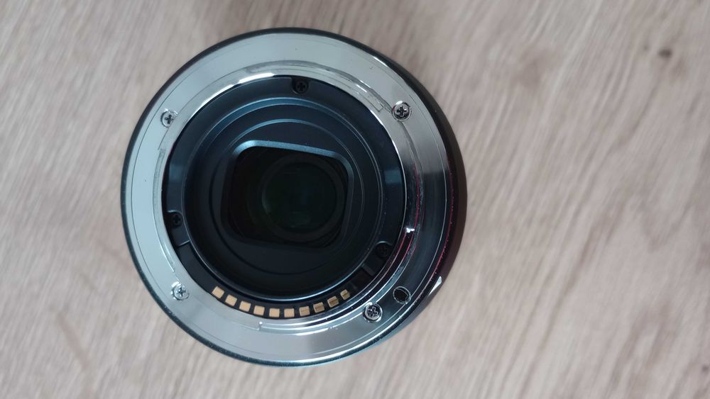 Sony E PZ 18-105mm F4 G OSS SELP18105G + FILTR UV