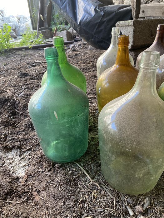 Garrafões de Vinho antigos