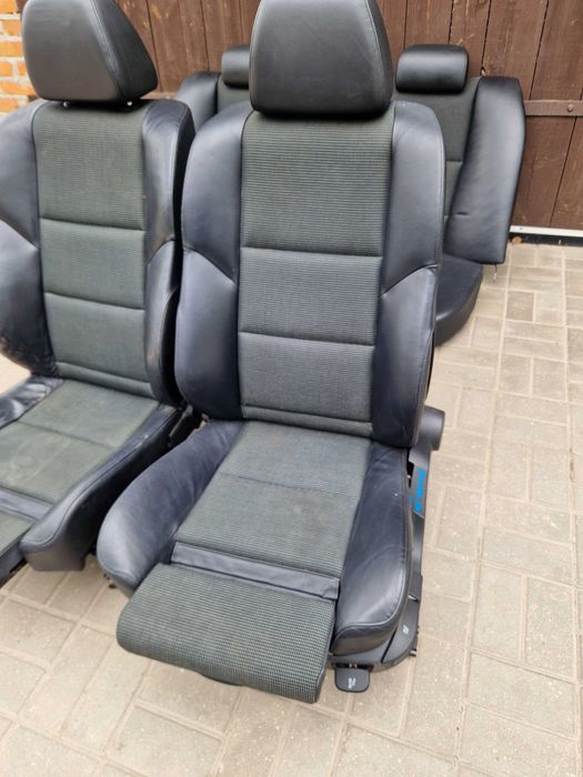 BMW 5 E60 M PAKIET Fotele SPORTY Kanapa Alcantara Skóra Boczki KPL