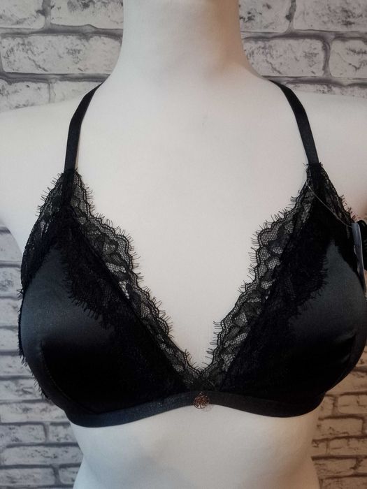 Biustonosz Beldona by Triumph model Fahira rozmiar 85A