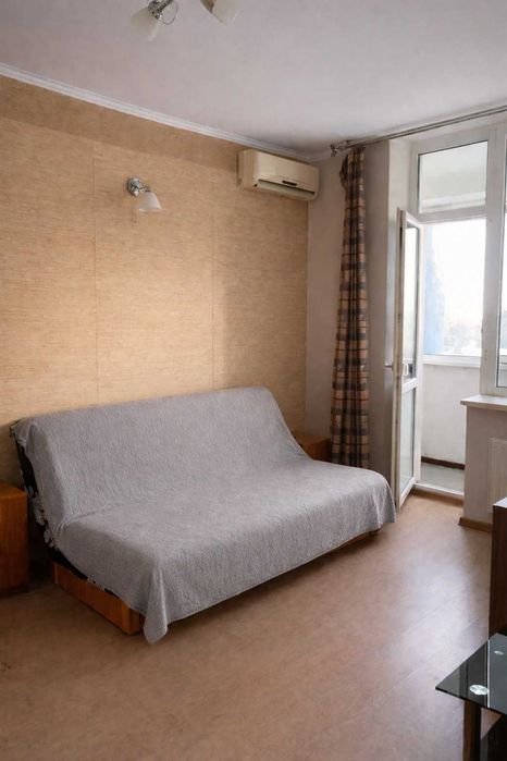 Продаж 3х кімнатної квартири біля метро Осокорки