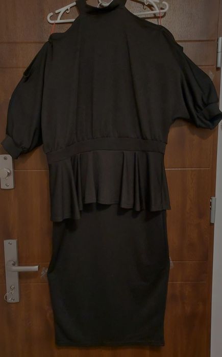 Czarna sukienka Boohoo 16/44 (44/46/48)