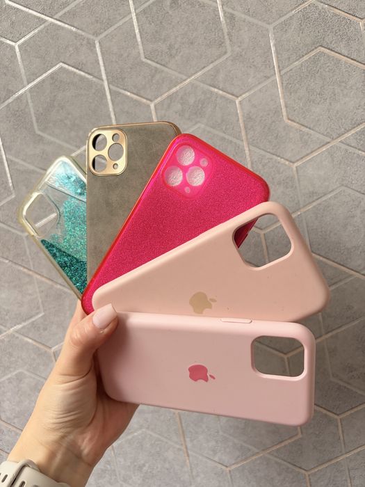 Чохли на Iphone 11 pro