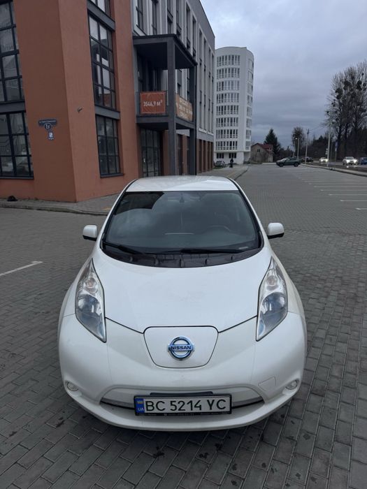 Nissan leaf 2013 рестал