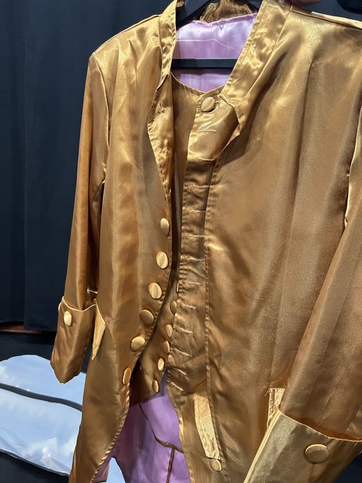 Vendo Fatos Cosplay Antigos