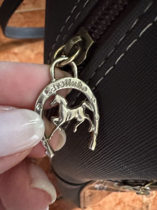 Mochila castanha usada uma vez