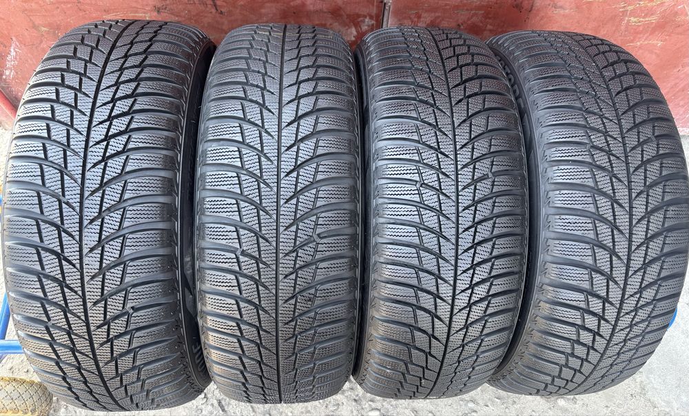 205/55/16 R16 Brigestone Blizzak LM001 зима 4 шт ціна за 1 шт