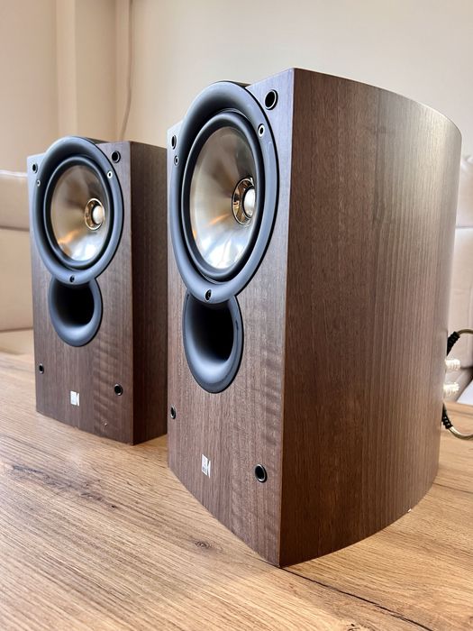 KEF iQ1   Q-series Kolumny Monitory stereo głośniki Bi-amping