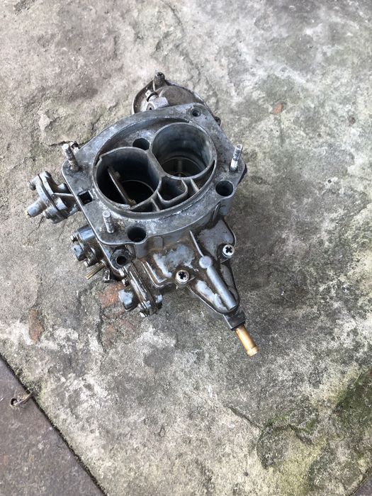 продам карбиратор ваз