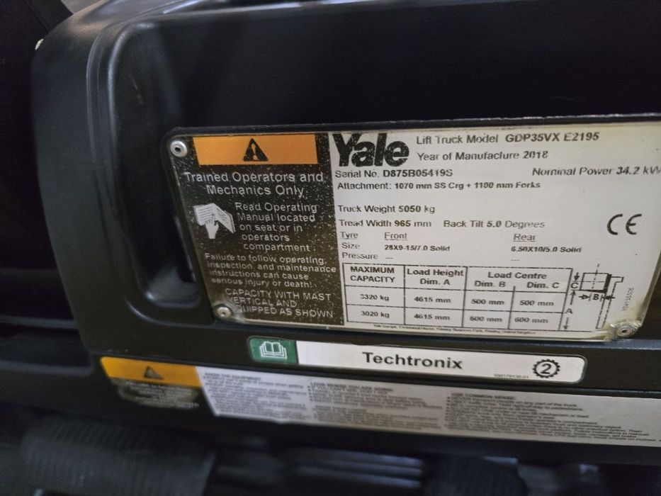 Навантажувач вилковий, дизельний 3.5 тонн Yale GDP35VX,