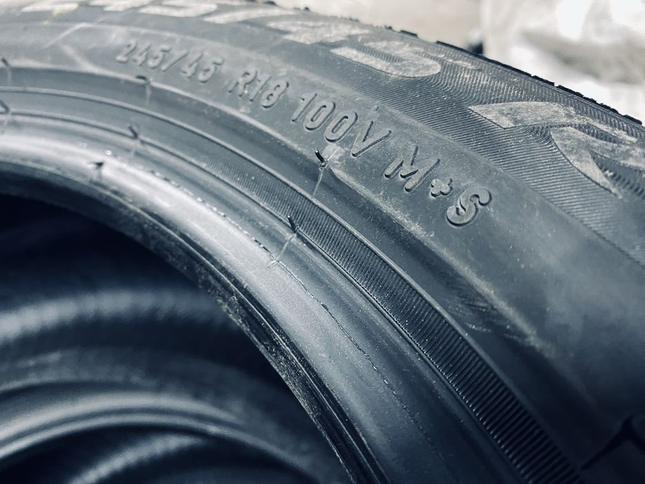 245 45 18 Pirelli Sottozero 3 НОВІ шини