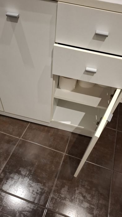 Biała komoda Agata Meble