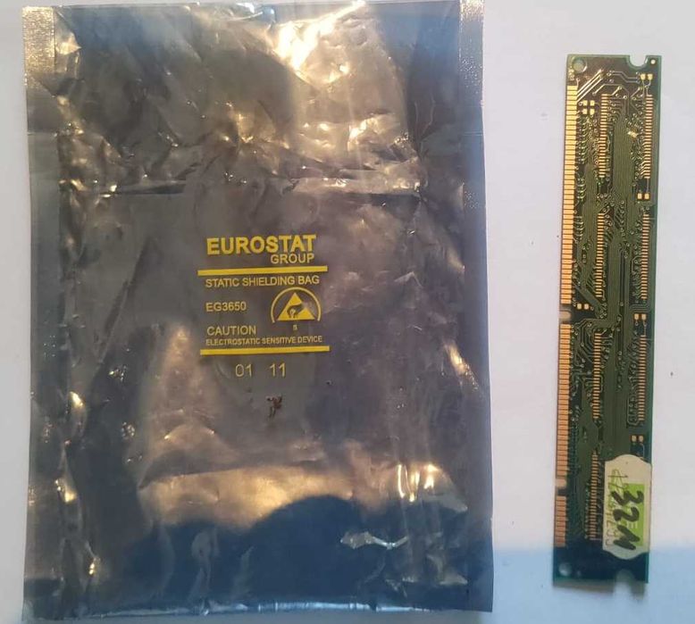 Pamięć RAM SDRAM DIMM Hyundai PC100 Retro 32 MB