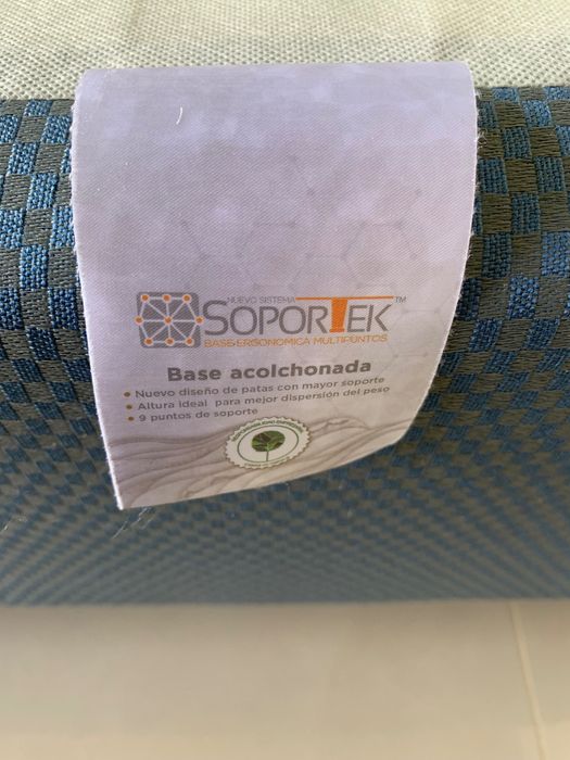 Cama de casal com colchão 140x190x70cm