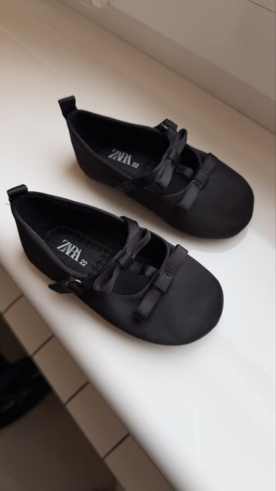 Дитячі балетки zara