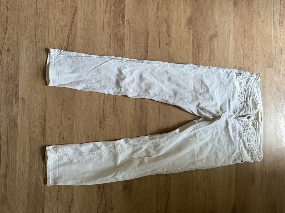 Białe letnie damskie jeansy Tally Weijl klasyczne 36