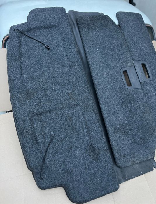 Полка Nissan Note оригінал гарний стан