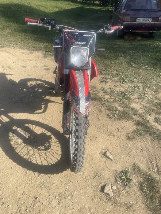 Продам bse s2 в не поганому стані технічно все працює