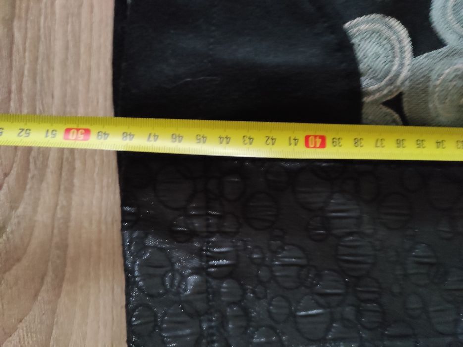 Spódnica z wełną Desigual rozmiar XS