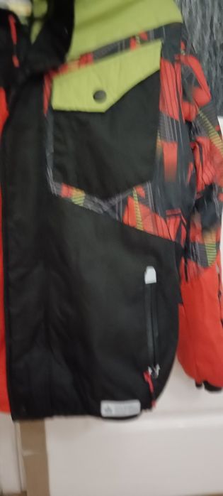 Kurtka narciarska ciepła zimowa 152 cm