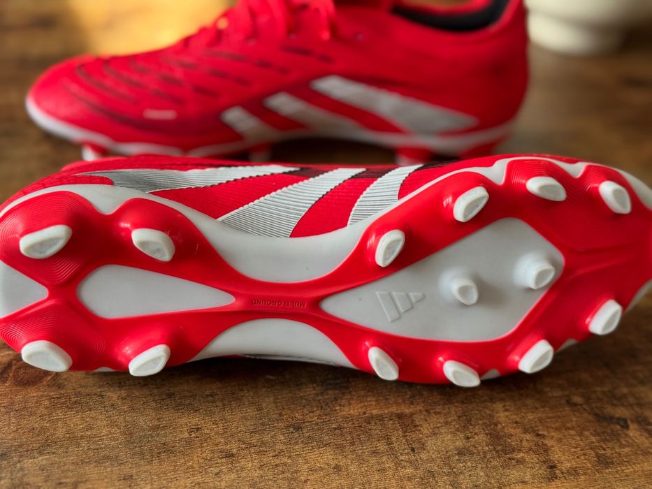 Adidas Predator Pro MG rozmiar 43 1/3 zawyżona rozmiarówka realne 42