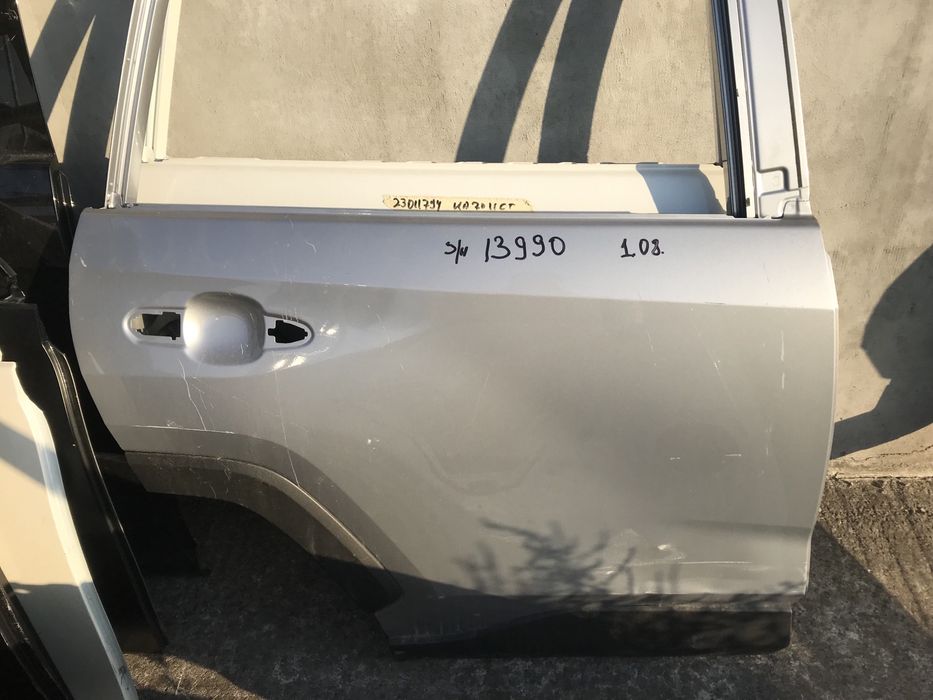 Двери задниє Тойота Рав 4 Toyota Rav 4