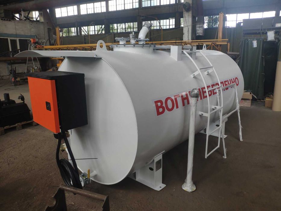 Металевий резервуар 5 кубів під ключ для палива Міні АЗС Бочка Ємність