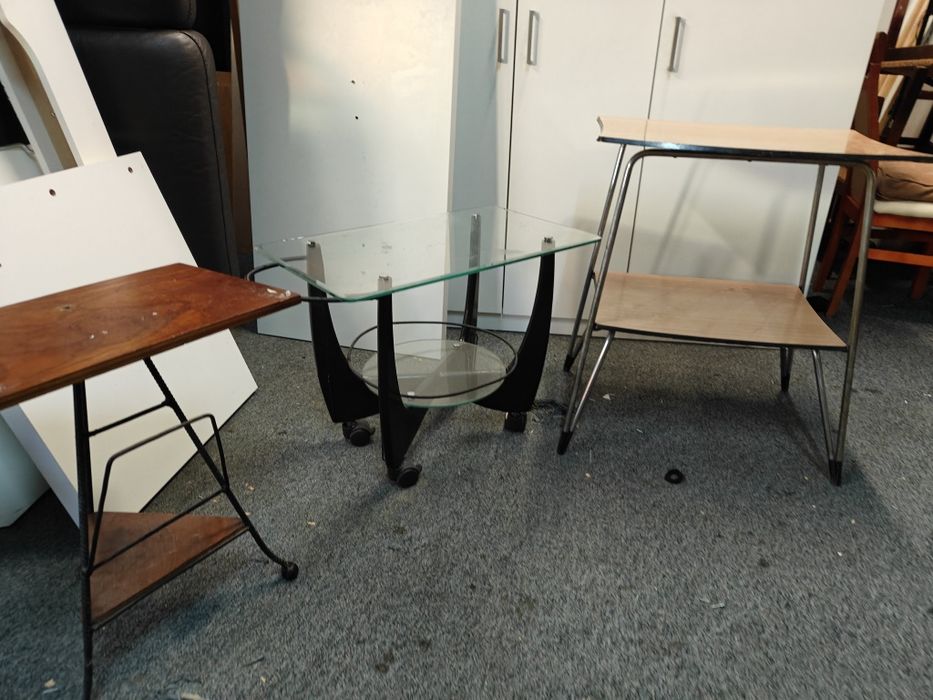 Stoliki ,gazetniki PRL dostawa Warszawa