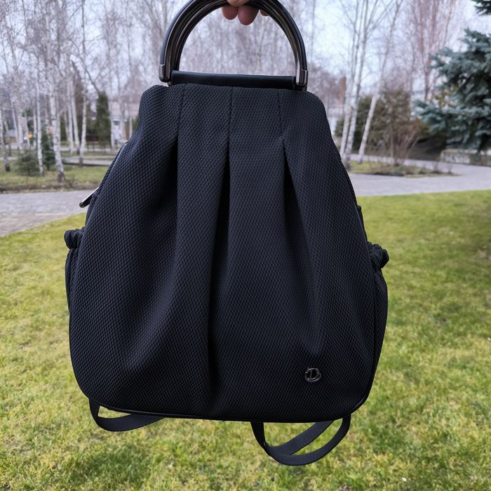 Рюкзак жіночий сумка-рюкзак женский черный бежевый бежевий чорний