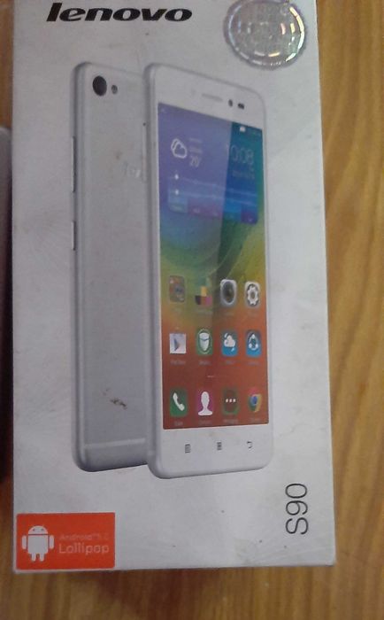 телефон Lenovo S90-A