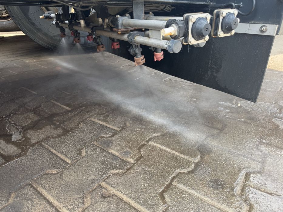 Polewarka solarka stratos  schmidt csp 1000 l stratos nido streu salt