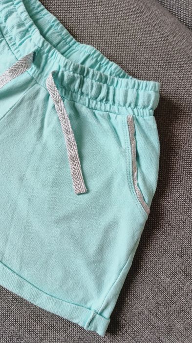 Spodenki dziewczęce, wzrost 146cm