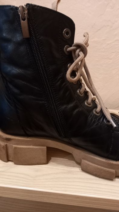 Черевики шкіряні жіночі