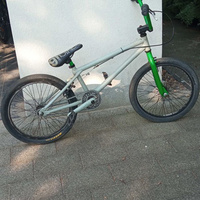 Rower BMX głównie części GT bikes
