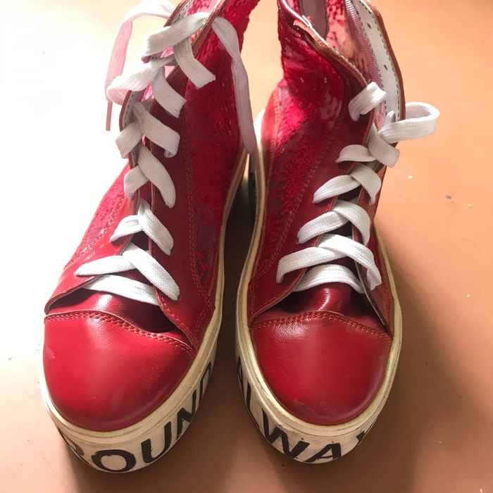 Продам ботиночки ,лёгкие,сеточка.