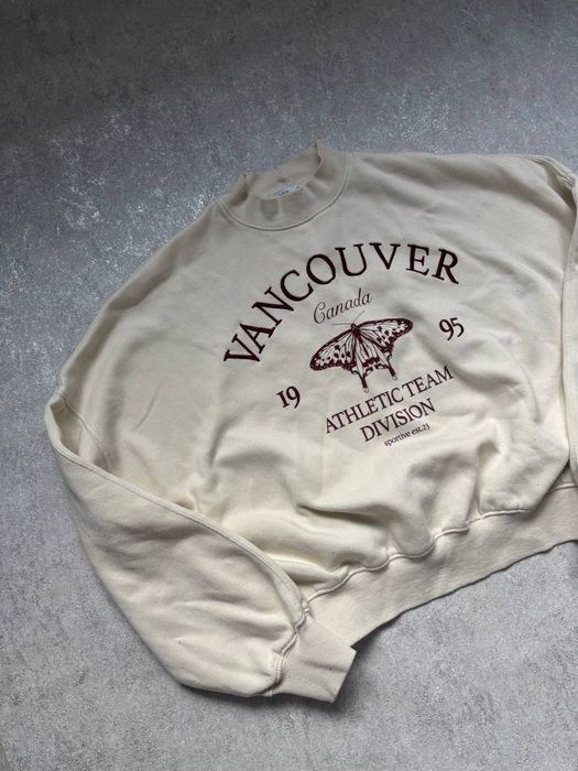 Світшот Bershka жіночий