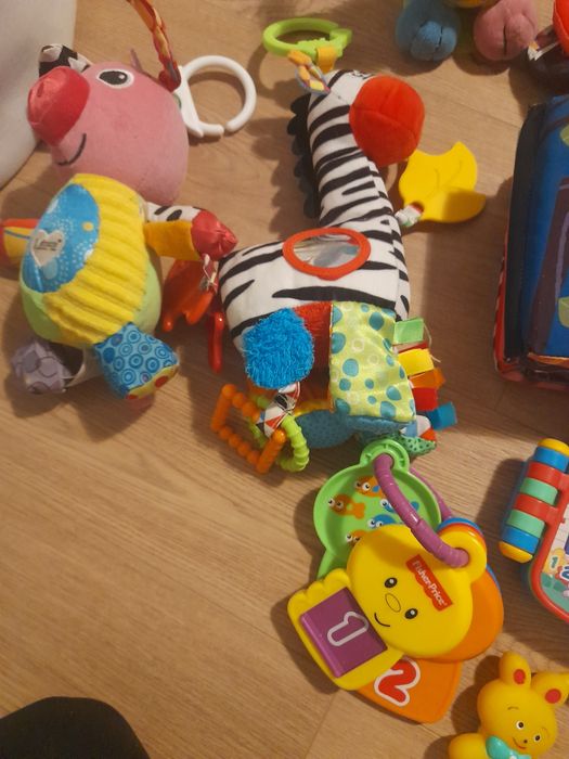 Zestaw zabawek dla niemowlaka