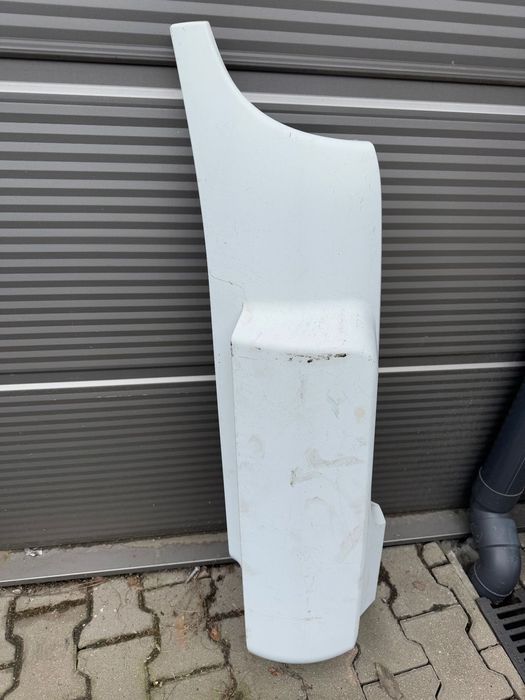 Narożnik, polik, owiewka prawa/lewa Renault Premium