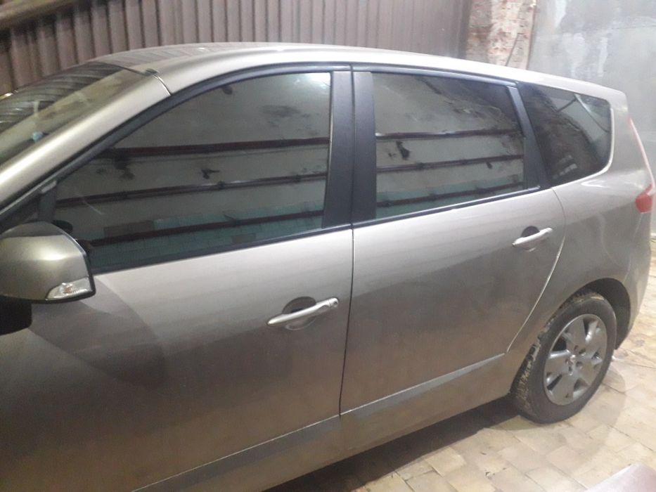 Тонировка   авто. Тонирование автомобиля. Тонування авто