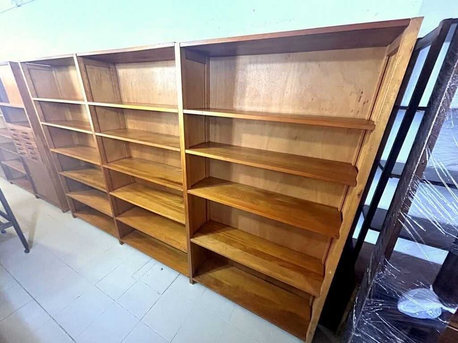 Biblioteca tripla olaio vintage 304comp x 30prof x 187,5alt.