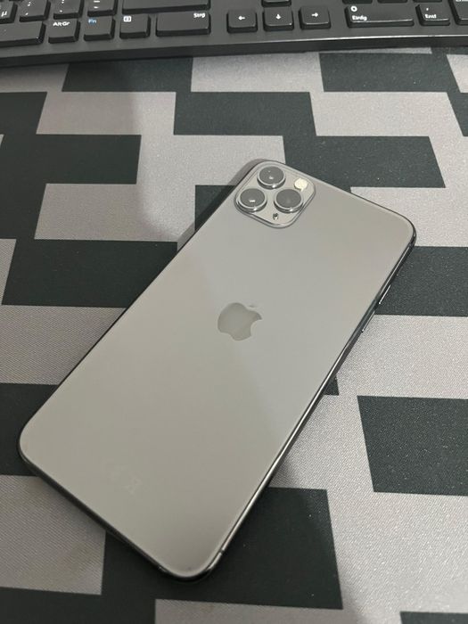 Iphone 11 Pro Max 256, ідеал, повний комплект, Nevrlockкомплект. Можли