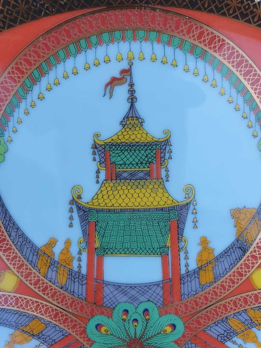 Prato de Porcelana Rosenthal VERSAGE  "Le voyage de Marco Polo"