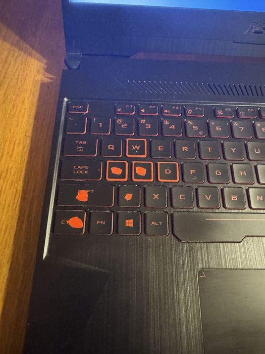ASUS TUF Gaming FX505GE | i5-8300H | GTX 1050 Ti 4GB | 16GB RAM | SSD + HDD