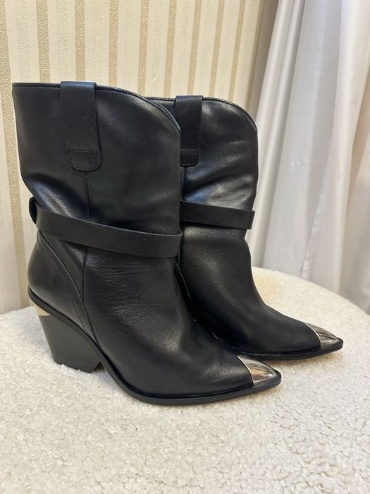 Казаки River Island