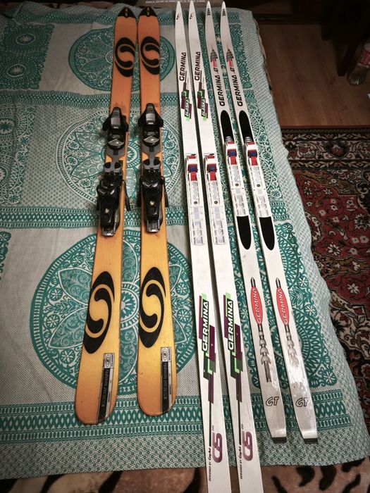 Продам лижі різні