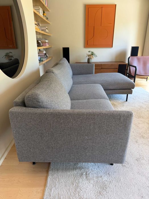 Area Sofa Cama Chaise Longue Limpo profissionalmente