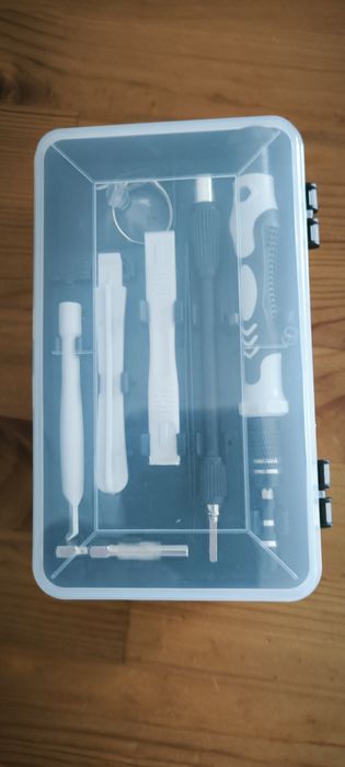 Caixa Multifunções para electrónica/ computadores,etc...