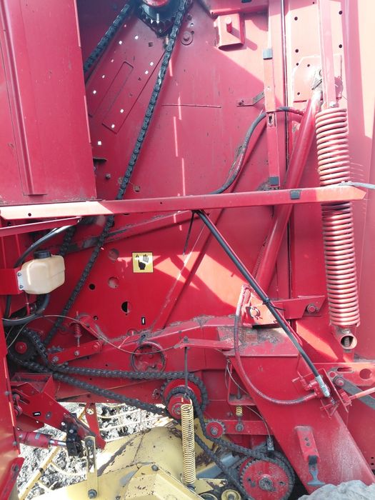 Sprzedam prase New Holland 650