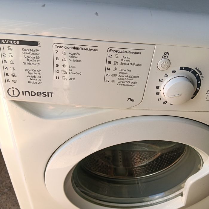 Entrega garantia máquina de roupa Indesit 7kg
